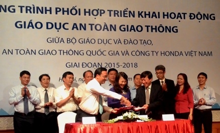 day-manh-giao-duc-an-toan-giao-thong-trong-truong-