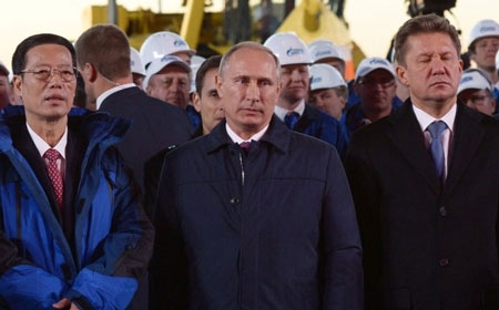 20151208173529-putin-china-gas