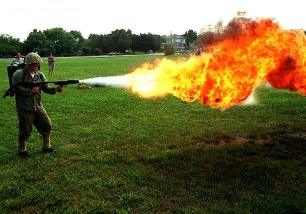 How-Flamethrowers-Work-2