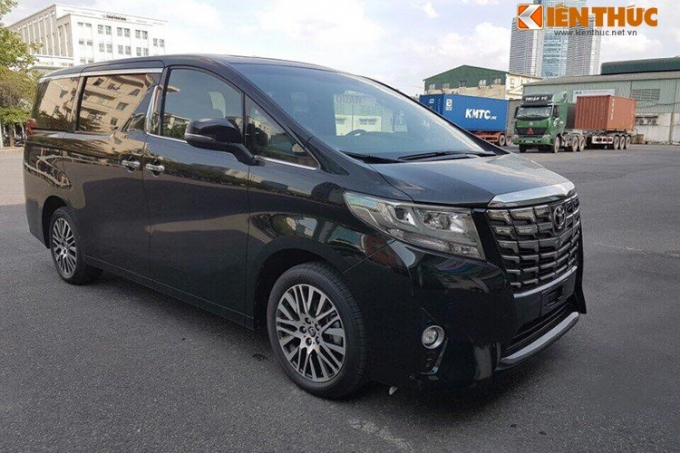 dap-thung-chuyen-co-mat-dat-toyota-alphard-hon-4-t