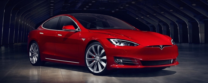 3944107_Tesla-Model-S-2017MY1_1