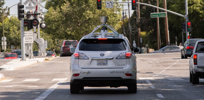 Google-self-driving-Lexus-RX450h-SUV-takes-to-the-
