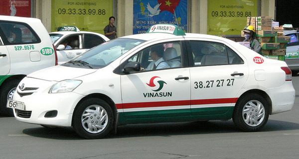 ho-chi-minh-city-vinasun-taxi-1492412688030-crop-1
