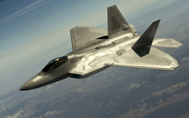 f-22-my-nguoiduatin-1510831373967-0-0-745-1200-cro