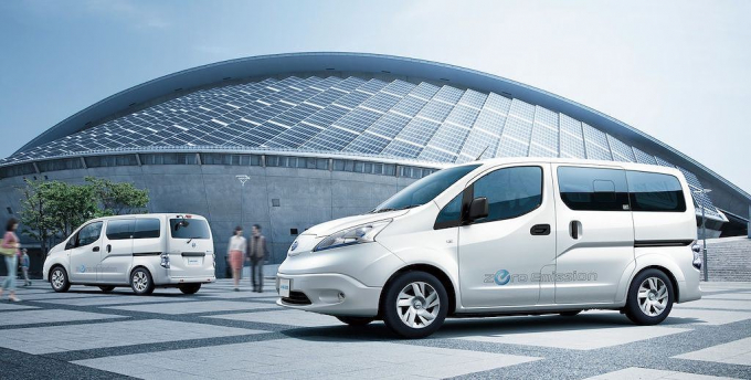 xedoisong_nissan_e_nv200_1_fjae (1)