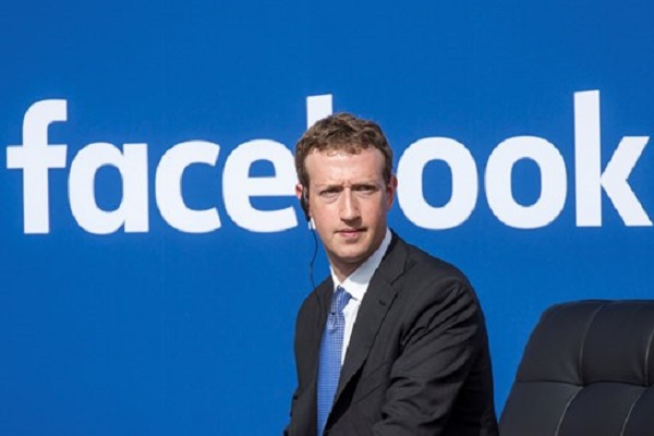 ceo-cua-facebook-mark-zuckerberg