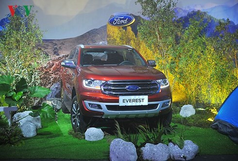 ford_everest_14__psgw_cdgw_sclq