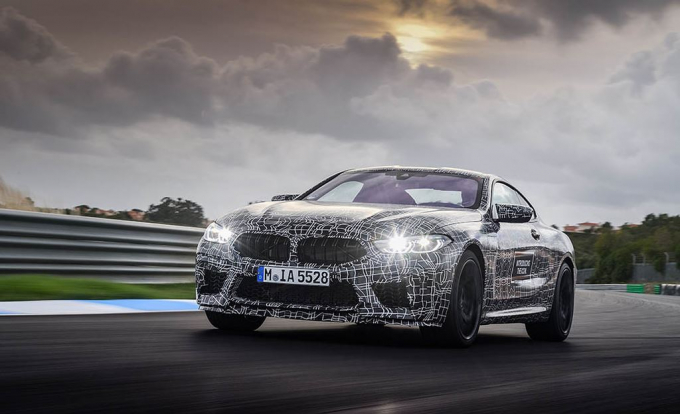 xedoisong_high_performance_luxury_coupe_bmw_m8_cou