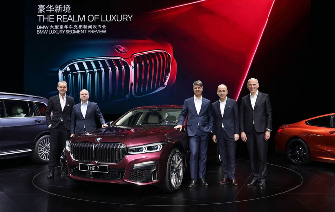 xedoisong_fullsize_luxury_sedan_bmw_7_series_2020_