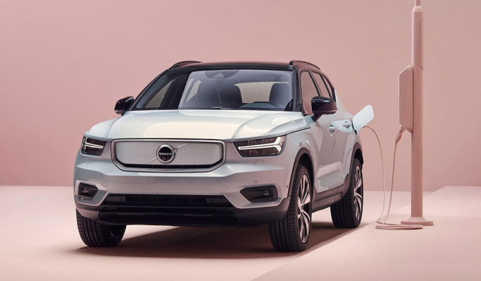 xedoisong_electric_suv_volvo_xc40_recharge_p8_awd_