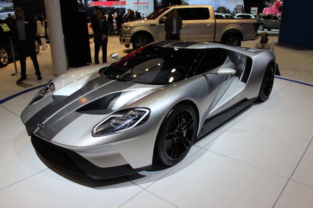 Chiếc GT 2015 sẽ có giá bán dự kiến 400,000 USD