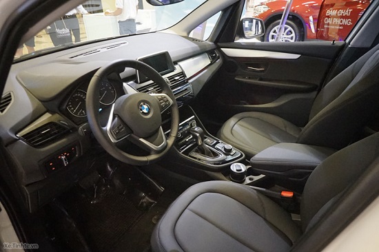 BMW 218i Active Tourer về Việt Nam, giá 1,368 tỷ- Ảnh 7.