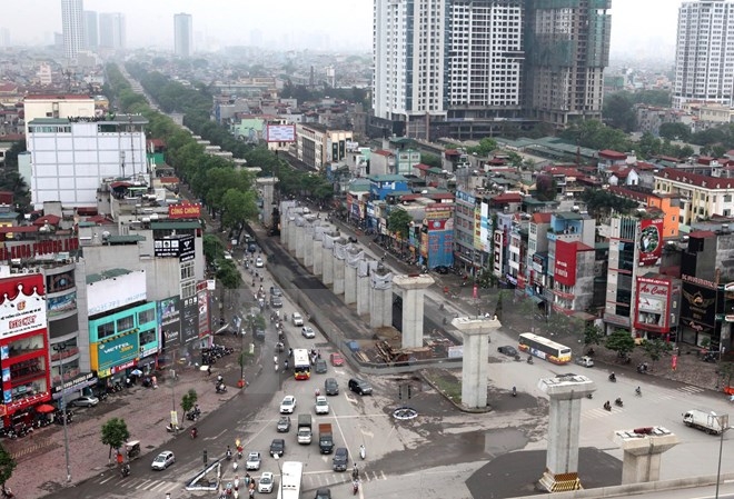 Trụ sắt dự án đường sắt đô thị Cát Linh-Hà Đông.