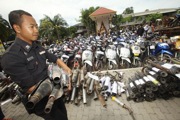 Cảnh sát Thái Lan thu giữ hàng trăm xe máy