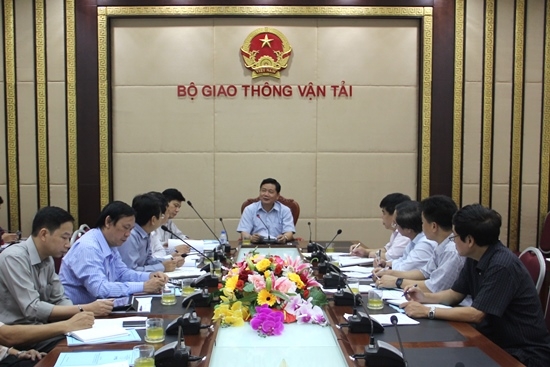 Bộ trưởng Đinh La Thăng chủ trì cuộc họp về Chiến 