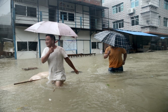 Bão Soudelor gây ngập nặng ở Phúc Kiến