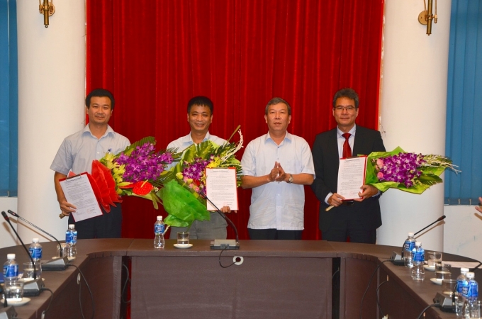 Chủ tịch HĐTV Trần Ngọc Thành trao quyết bổ nhiệm 