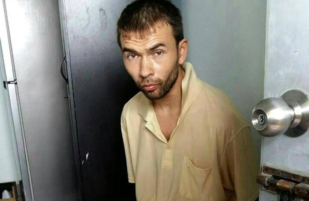 Nghi phạm có tên Adem Karadag bị bắt tại một căn h