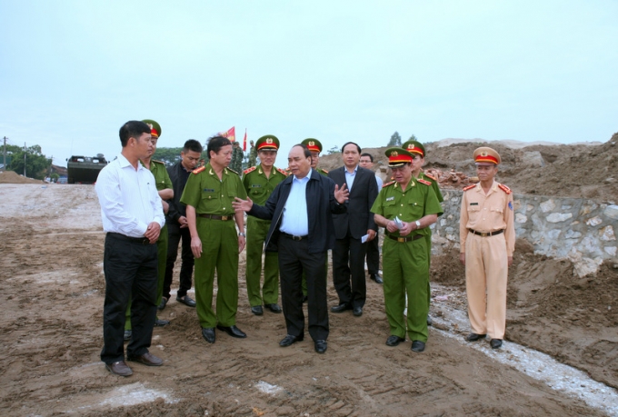 khai thác cát ven sông hồng