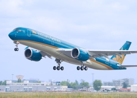 Máy bay A350 hiện đại được Vietnam Airlines đặt hà