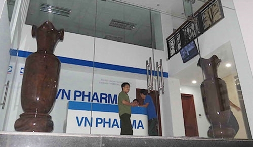 TGĐ VN Pharma làm giả giấy tờ tuồn thuốc