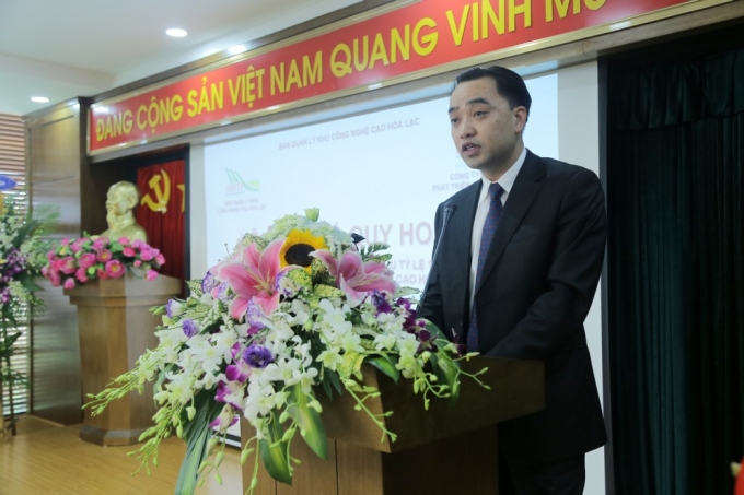 Ong Nguyen Van Cuong- Pho truong BQL Khu CNC Hoa L