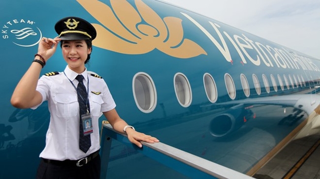 Lương phi công Vietnam Airlines 100 triệu đồng một
