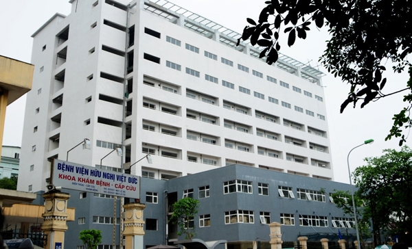 Bệnh viện Việt Đức mổ chân trái lộn sang chân phải
