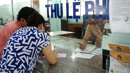 TP.HCM rà soát hủy 13 quy định phí, lệ phí