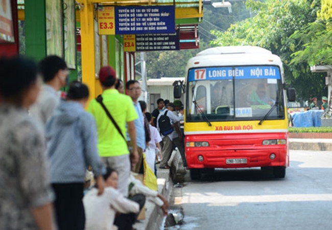 Hà Nội sẽ mở thêm 14 tuyến buýt mới trong năm 2017