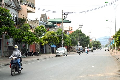 Thành phố Cẩm Phả sẽ thu phí tạm dừng, đỗ xe ô tô