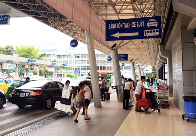 TP.HCM xem xét mở cổng Sân bay Tân Sơn Nhất phía q