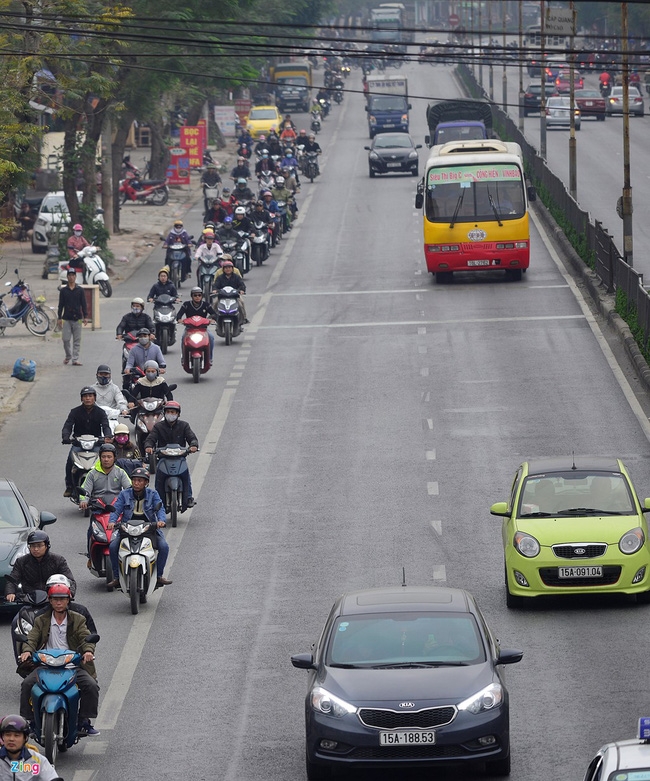 6 Tuyến đường người đi xe máy đúng làn gây ngạc nh