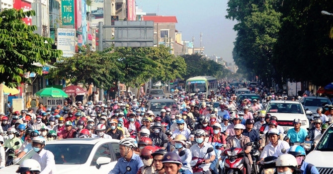 Trên 90% người Hà Nội đồng ý lộ trình cấm xe máy