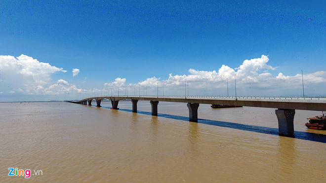 Kỷ lục ở cây cầu vượt biển dài nhất Việt Nam