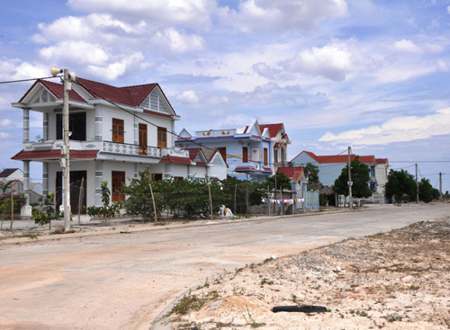 Phê duyệt Khung chính sách tái định cư dự án đường