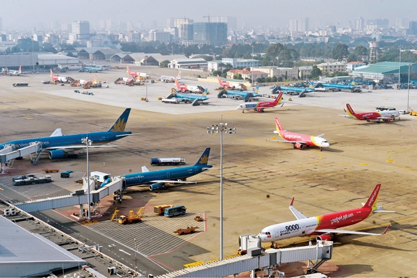 Điều chỉnh giảm chi phí mở rộng sân bay Tân Sơn Nh