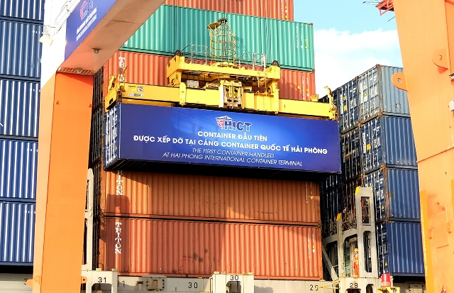 2 Thủ tướng dự khai trương Cảng Container quốc tế 