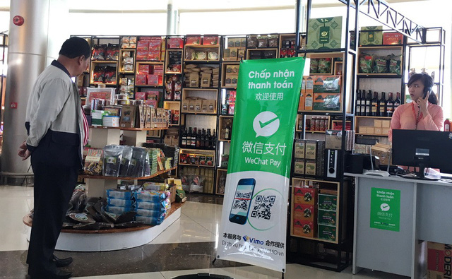 Cửa hàng sân bay Liên Khương quảng bá WeChat Pay c