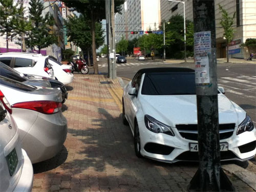 2 Đỗ xe ở Hàn Quốc - cuộc chiến mới của thời đại ô