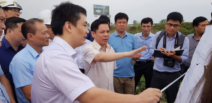 Bộ trưởng Nguyễn Văn Thể kiểm tra đường Bắc Giang 