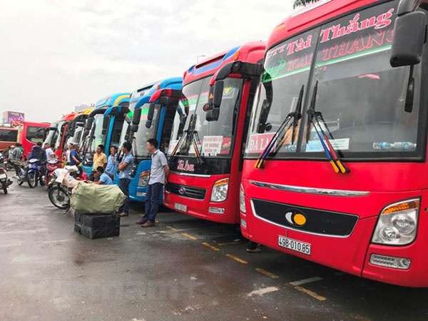 Hà Nội tăng cường 300 xe khách chạy dịp nghỉ lễ Qu