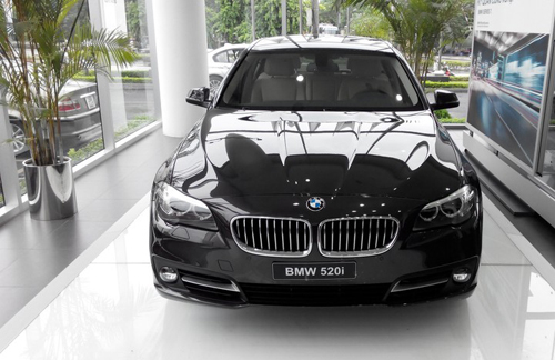 133 xe BMW làm giả giấy tờ nhập khẩu được phép tái