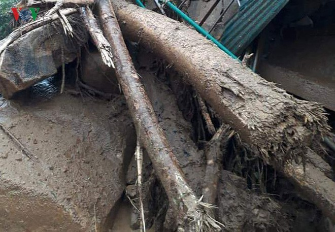 17 Lũ quét và ngập úng ở Lai Châu, giao thông nhiề