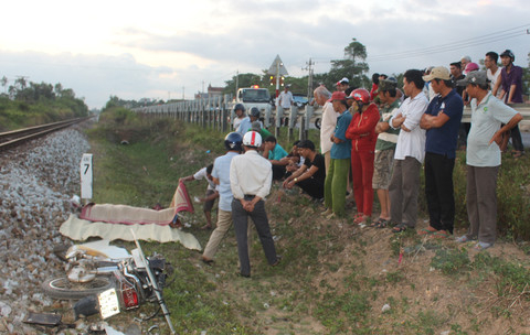 Thiếu quan sát, người đàn ông bị tàu đâm tử vong