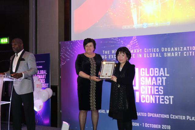 3 Người Việt đầu tiên nhận giải thưởng quốc tế về 