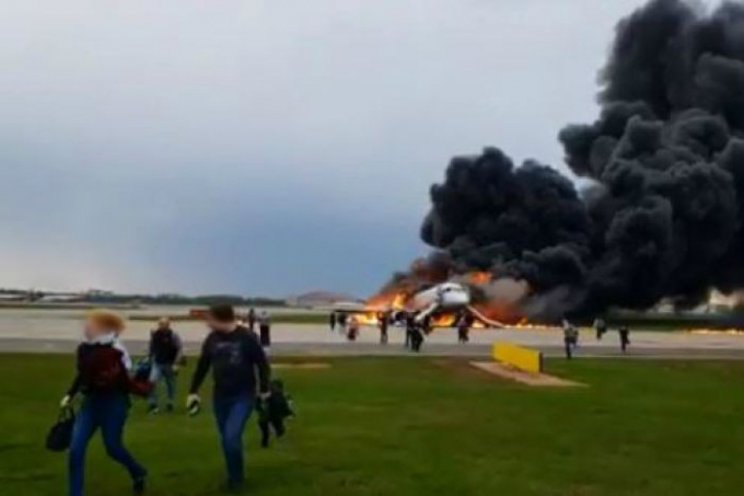 Khách vô ý thức trong tai nạn máy bay Nga có thể b