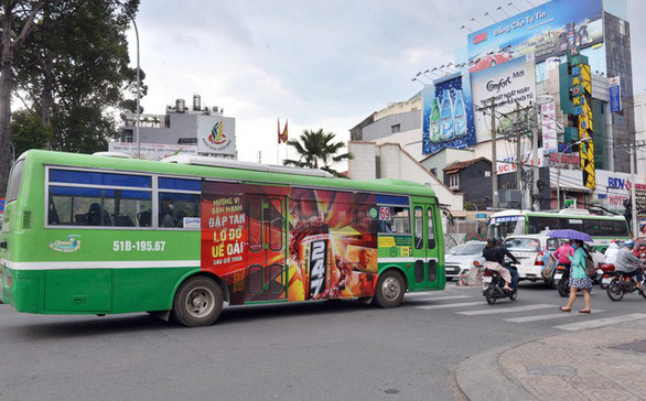 TP.HCM đấu giá cho thuê quảng cáo trên xe buýt sau