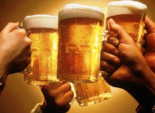 Bạn đang muốn thay đổi lối sống của mình bằng cách cắt giảm tác hại của rượu bia? Hãy xem bức ảnh liên quan đến cấm uống rượu bia để tìm thấy điểm khởi đầu cho quyết định của bạn.