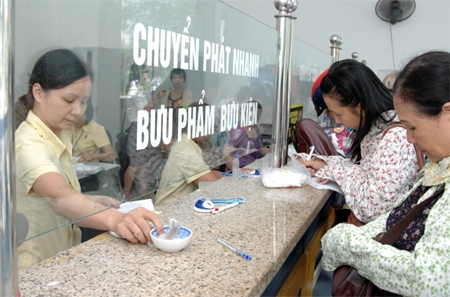 20150715161634-vnpost-tuyensinh